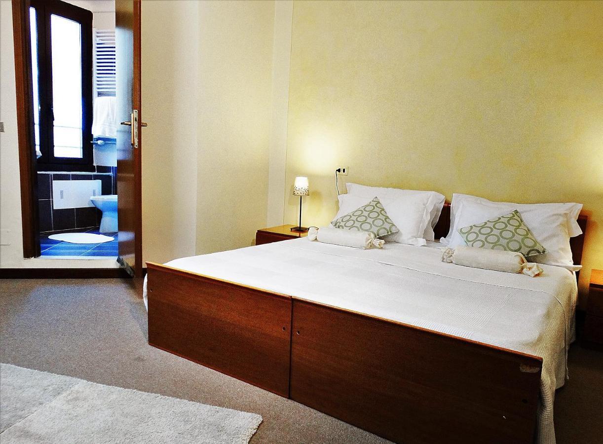 איסאו Hotel Milano מראה חיצוני תמונה